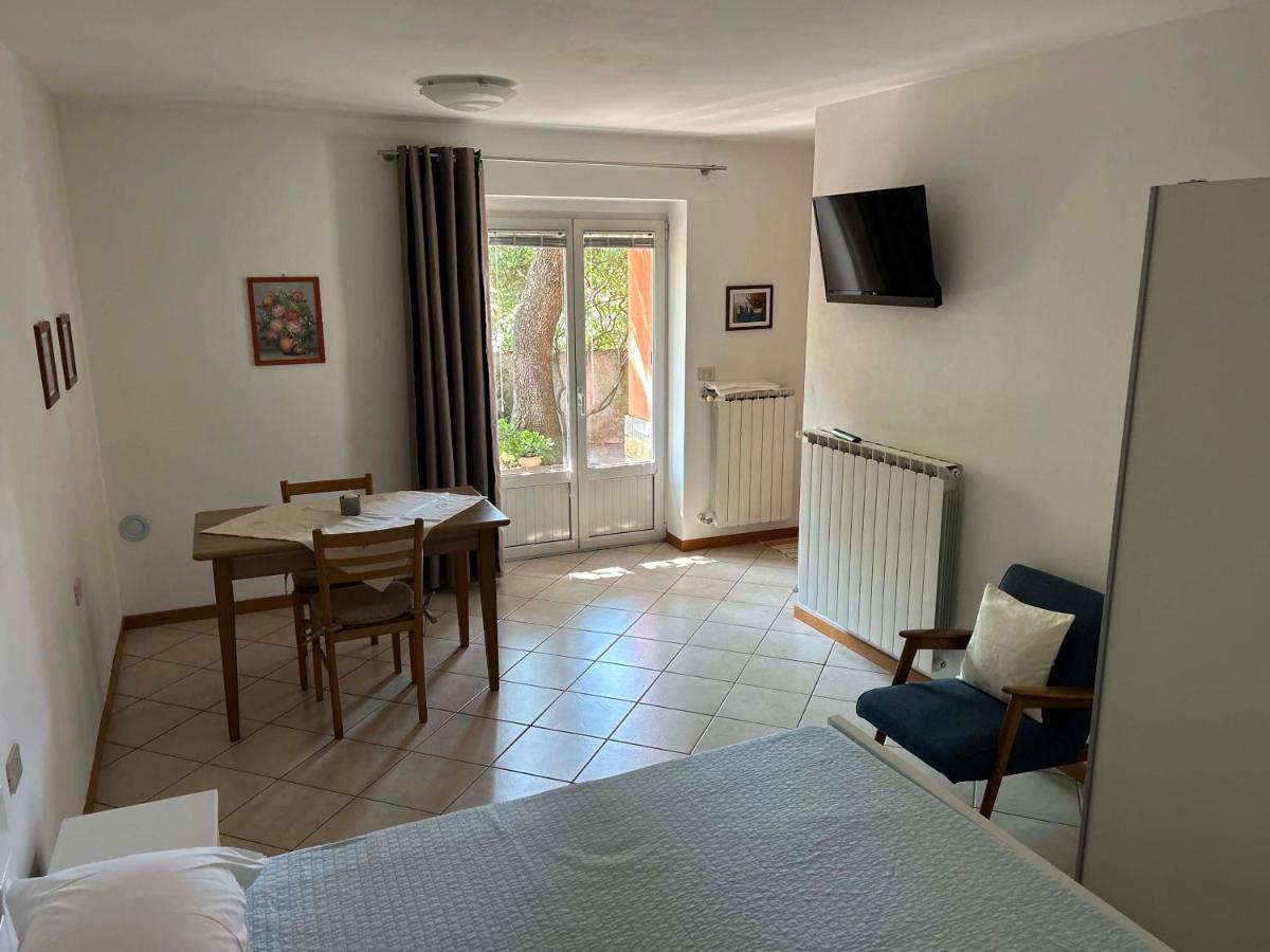 Ai 2 Olmi - Monolocali Nel Verde Múggia Extérieur photo